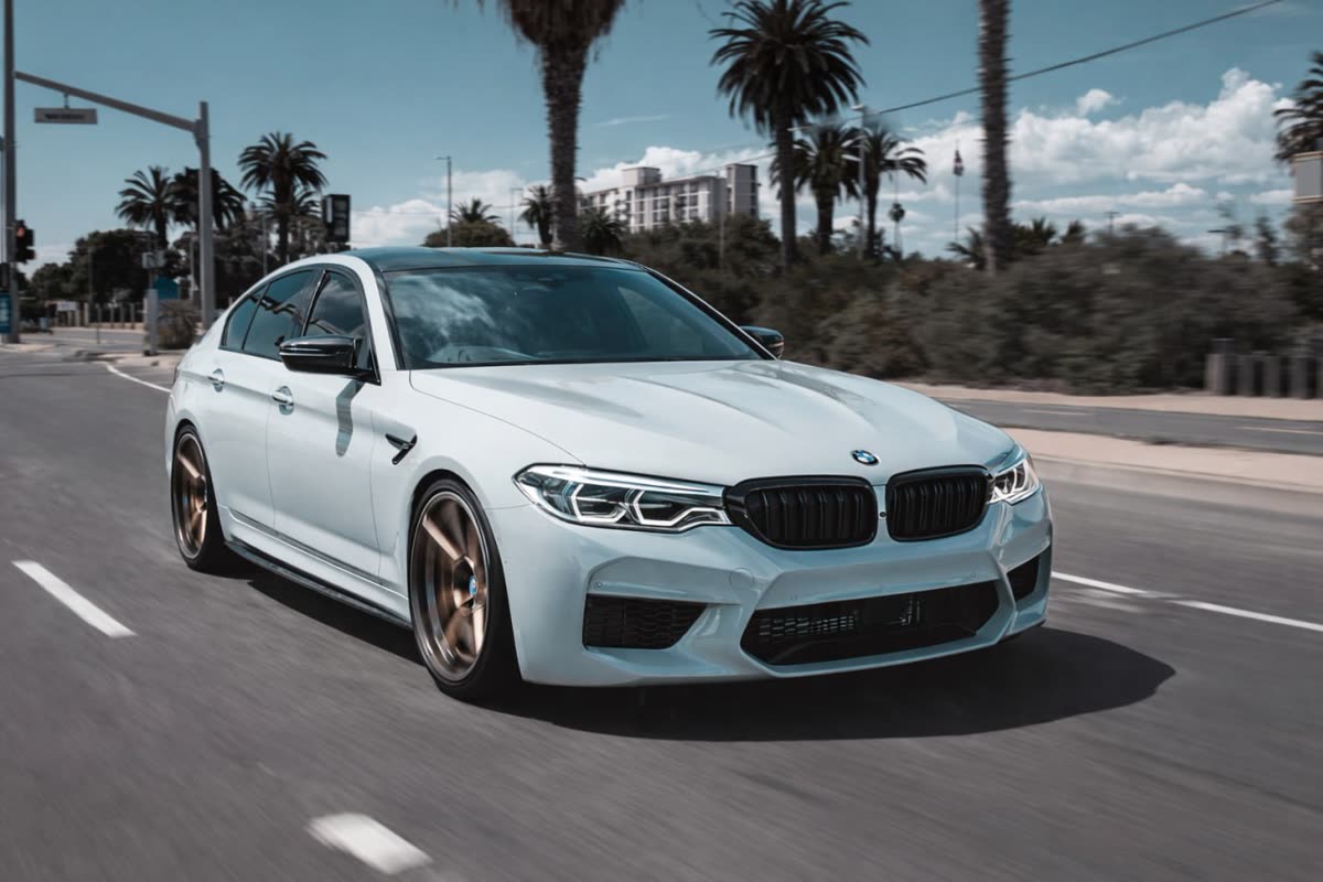 BMW M5